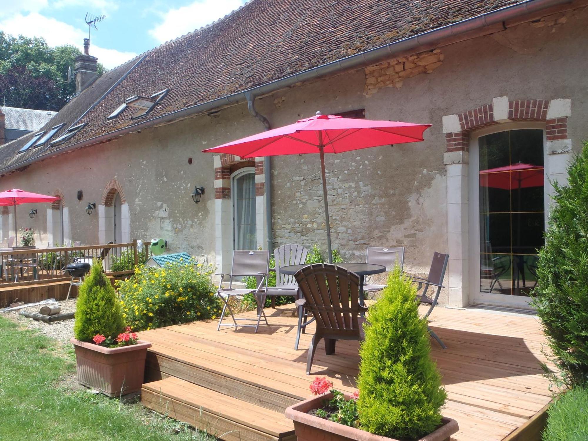 Chambres D'Hotes Du Domaine De Jacquelin Saint-Germain-du-Puy Habitación foto